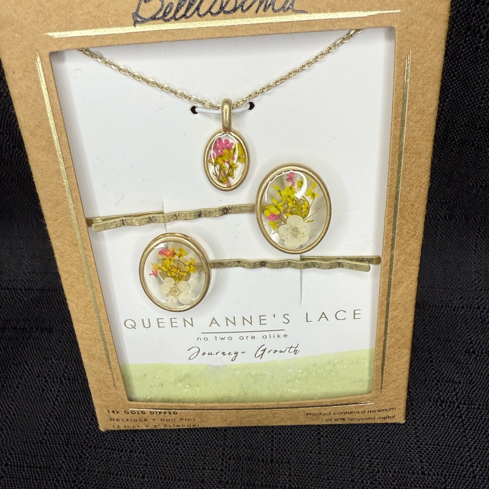 Queen Anne’s Lace Gold Necklace and Hair Pin Set with Floral Insert - Picture 1 of 4